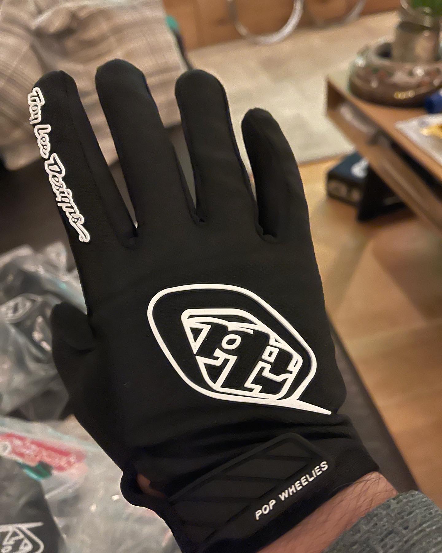 Troy Lee Designs Handschuhe schwarz versch. Größen