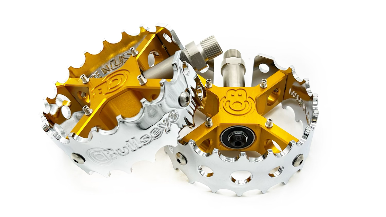 BULLSEYE PRO X ROUND PEDALS in verschied. Farben