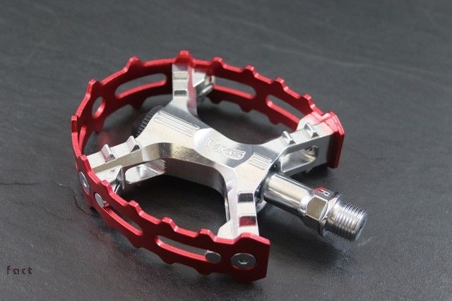 MKS Beartrap (Suntour) Pedals 9/16" in verschiedenen Farben MKS Beartrap (Suntour) Pedals 9/16" in verschiedenen Farben